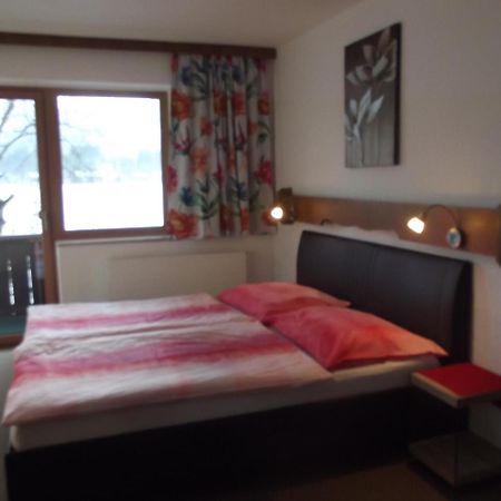 Haus Margit Apartment Kossen Bagian luar foto