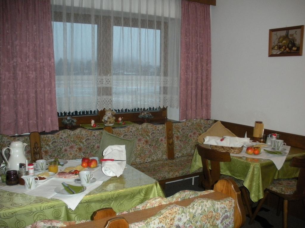 Haus Margit Apartment Kossen Bagian luar foto