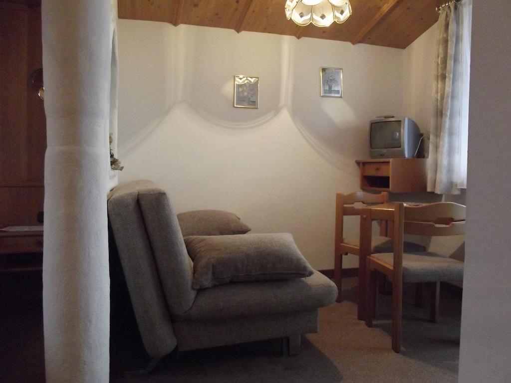 Haus Margit Apartment Kossen Ruang foto