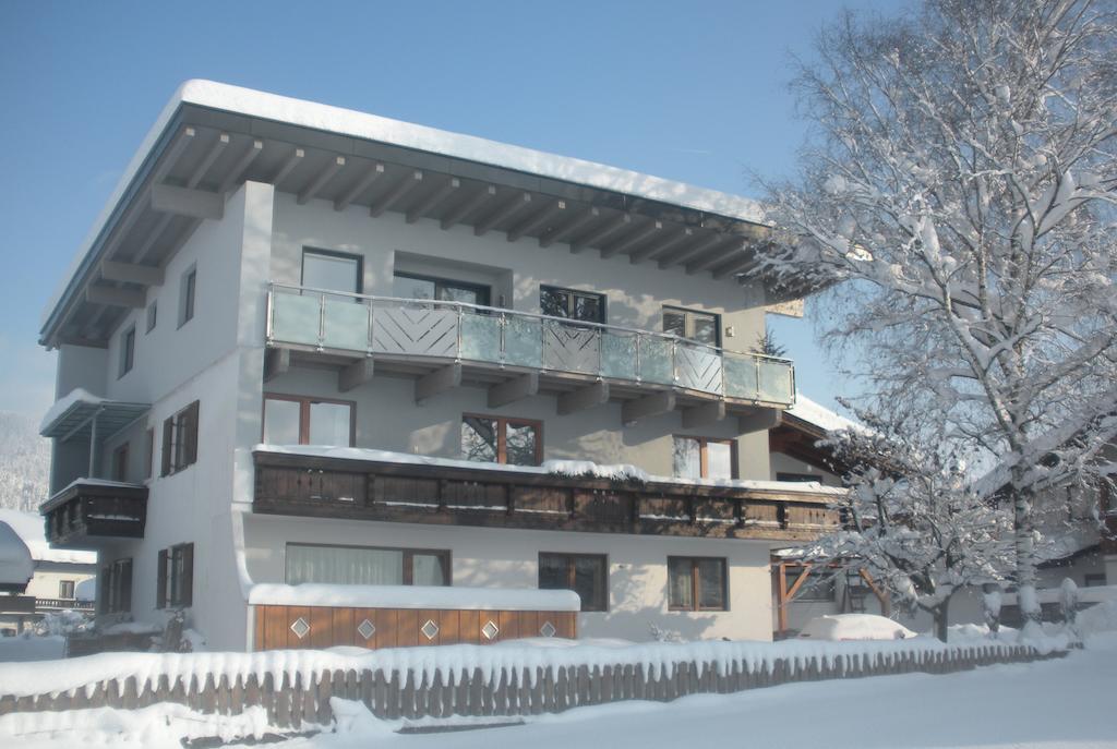 Haus Margit Apartment Kossen Bagian luar foto