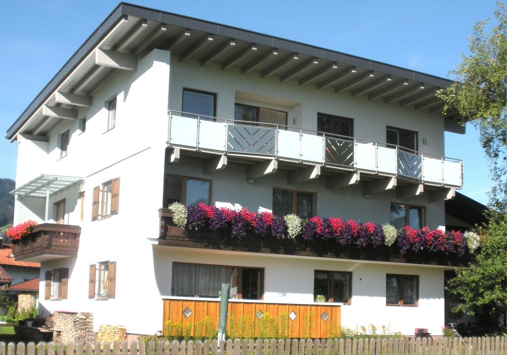 Haus Margit Apartment Kossen Bagian luar foto