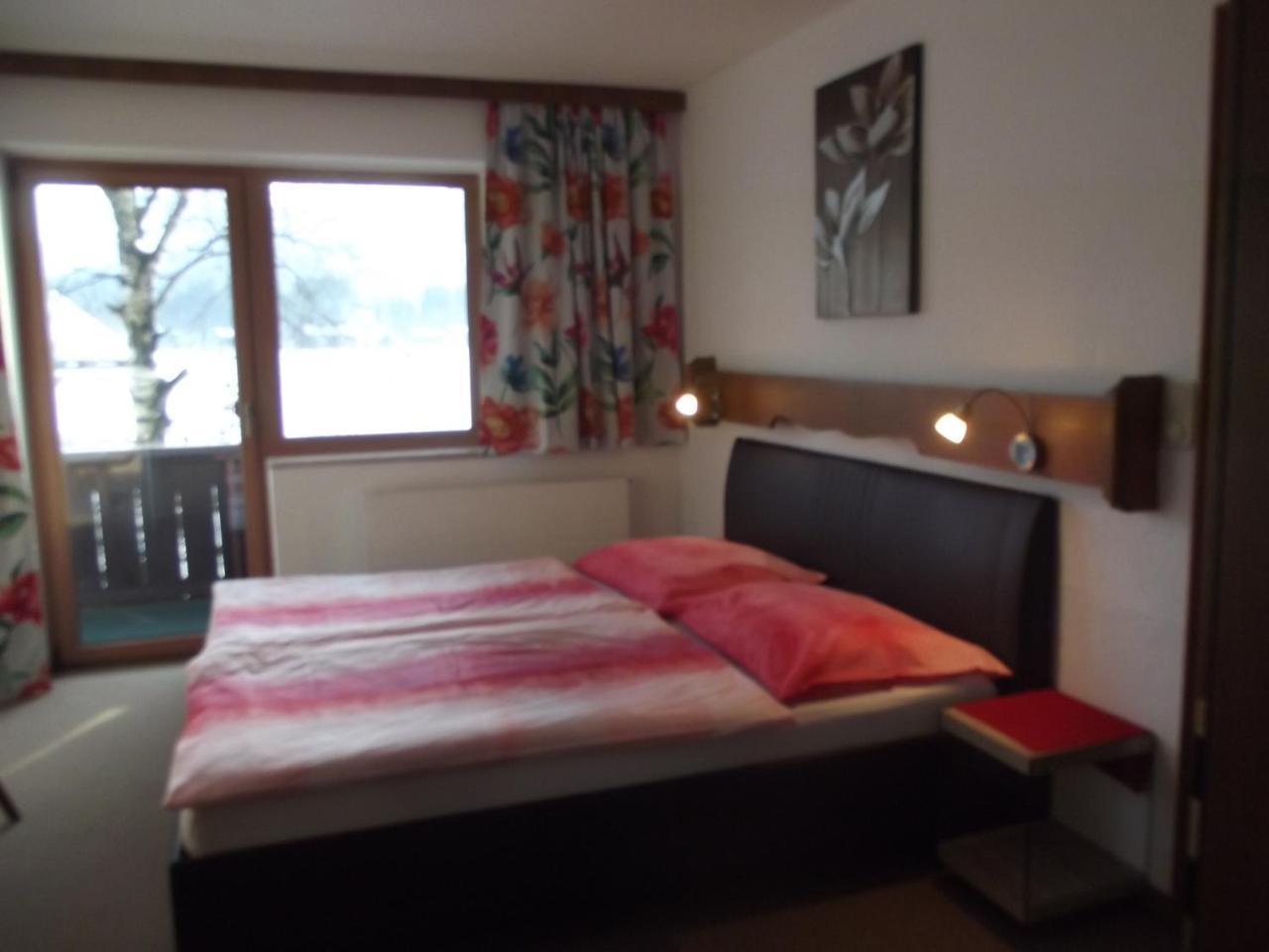Haus Margit Apartment Kossen Bagian luar foto
